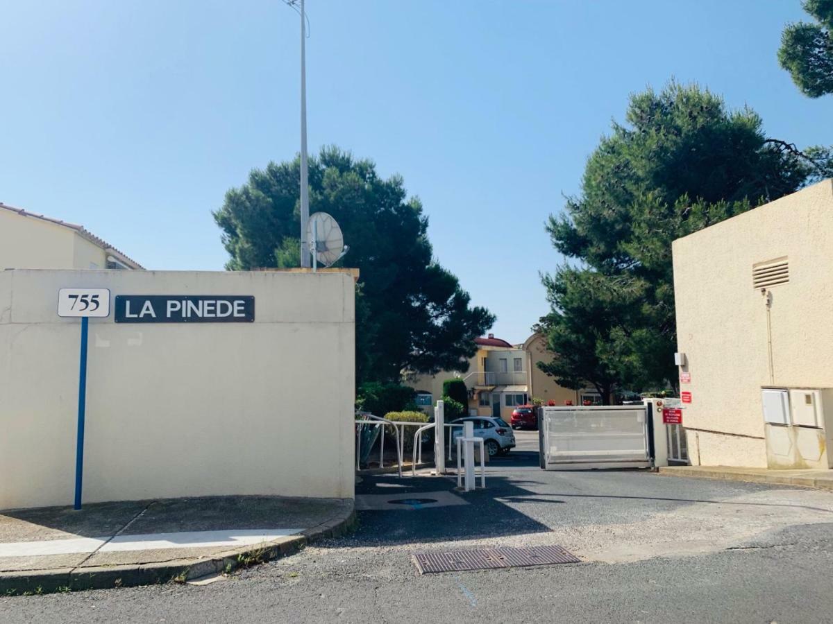 La Pinede Apartment Gruissan Exterior photo